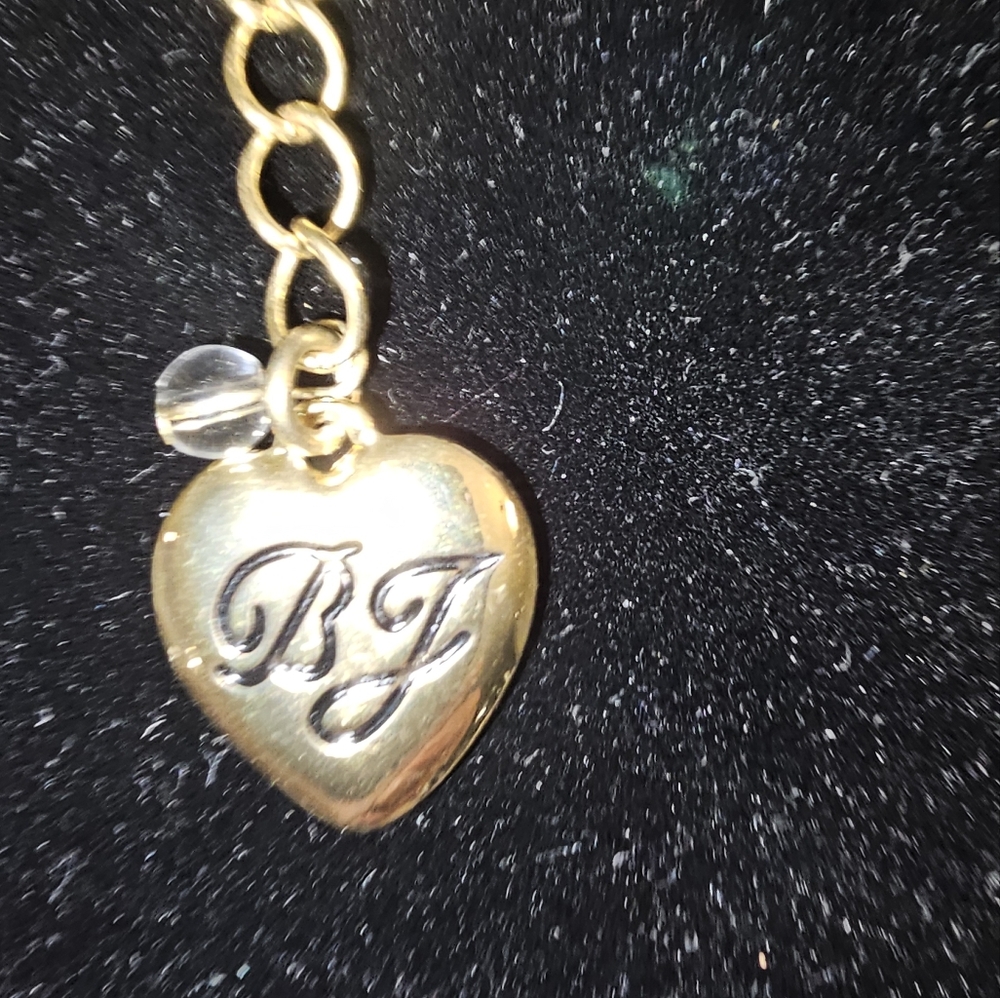 Betsey Johnson Bumble Bee Necklace - Picture 5 of 7